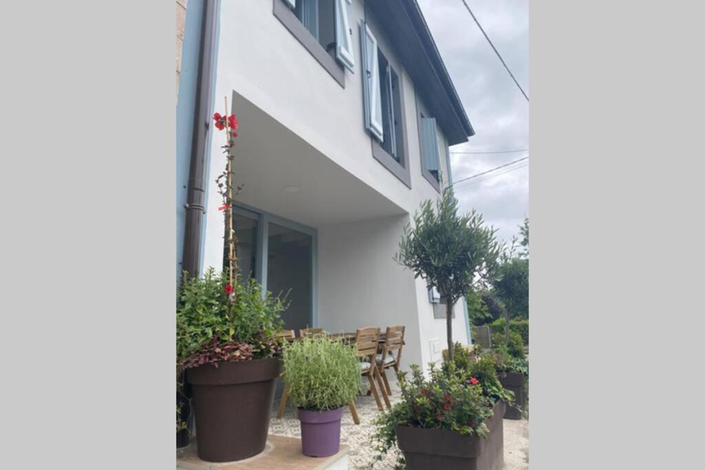 Adosado La Concha Villa Лянес Екстериор снимка